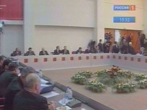 Сегодня губернатор Дмитрий Мезенцев примет участие в заседании Госсовета России