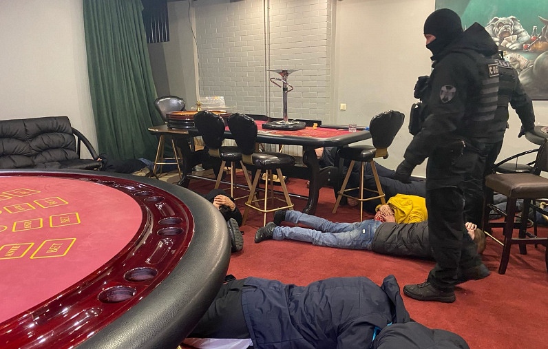 Подпольное казино закрыли в Иркутске