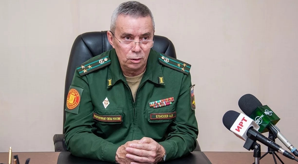Пострадавшего военного комиссара Усть-Илимска Александра Елисеева вывели из медикаментозной комы