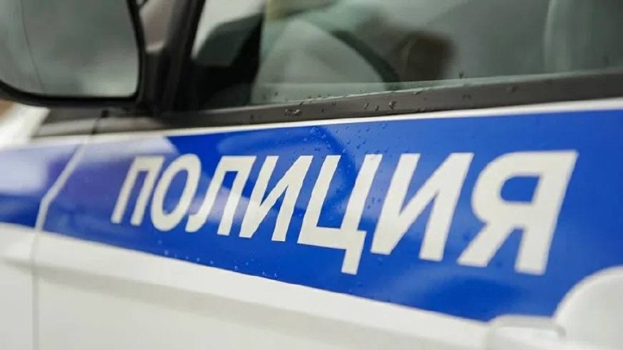 В Ангарске возбудили дело после попытки дать полицейскому взятку за загранпаспорт