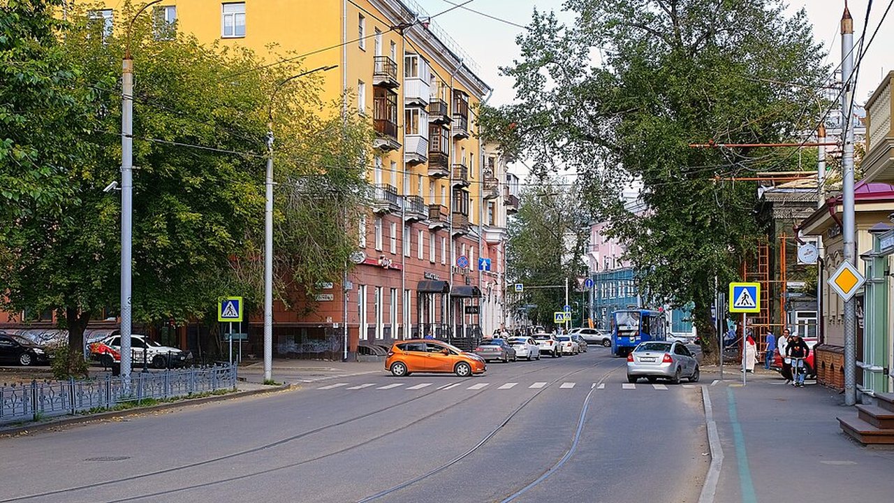 В Иркутске до 18:00 отключили светофоры на двух перекрёстках