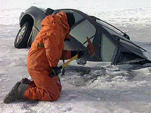 Под лед на водоемах Приангарья за эти выходные ушли 9 машин